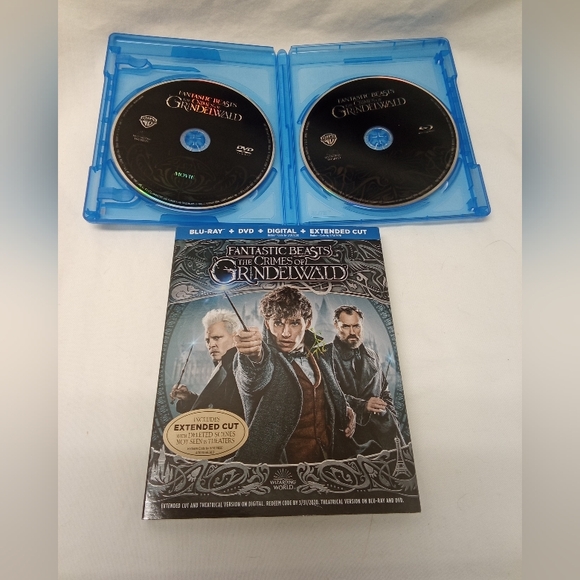 2/$25 Fantastic Beasts DVD Blu ray set - Picture 4 of 6